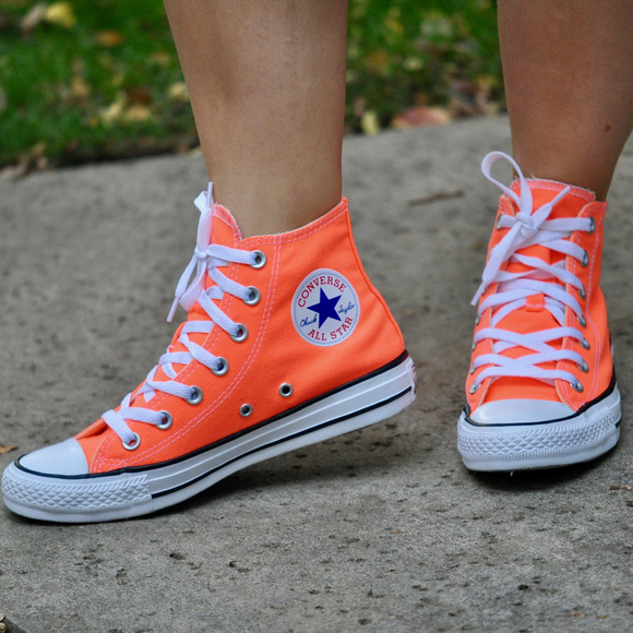 Converse Shoes - ⬇️$45 Converse Chuck Taylor High Top Neon Sneakers